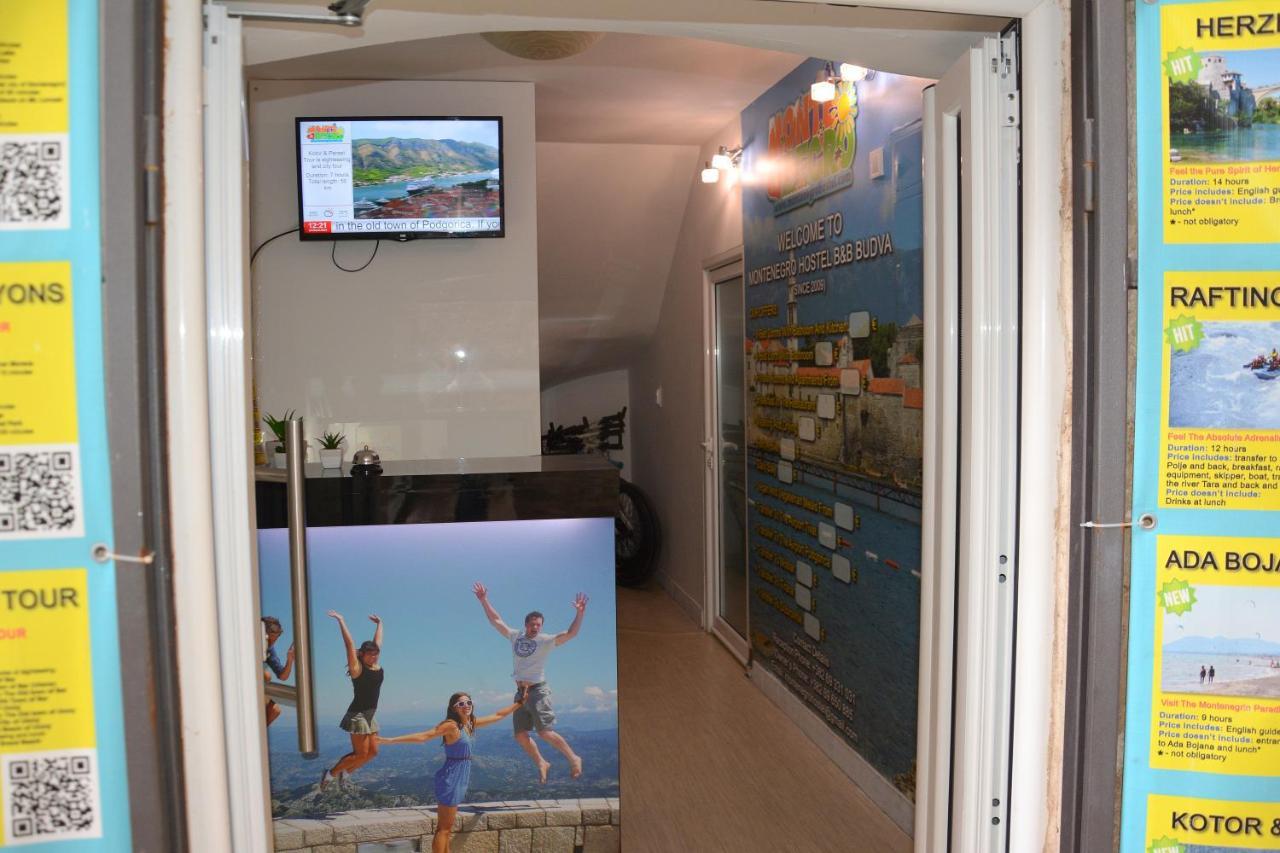 לינה וארוחת בוקר Montenegro Backpackers בודווה