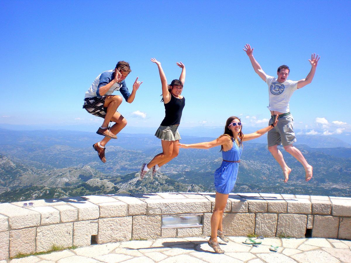 Montenegro Backpackers krevet i doručak Budva